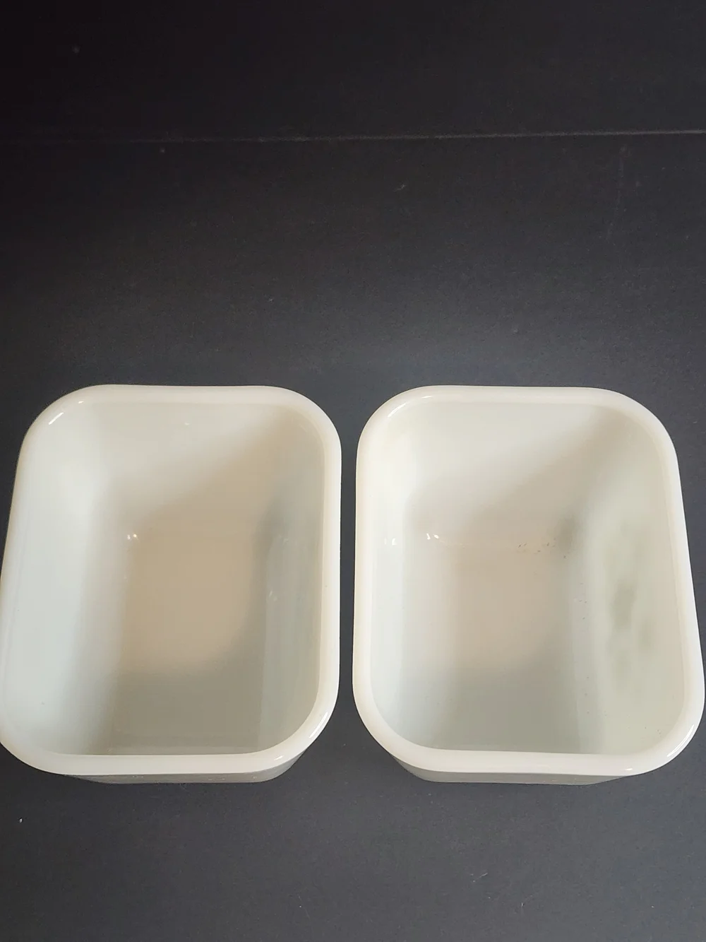 PYREX Vtg Ref Dishes. Set Of 2.  501B. Gr Spring Blossom (Crazy Daisy). No Lids.